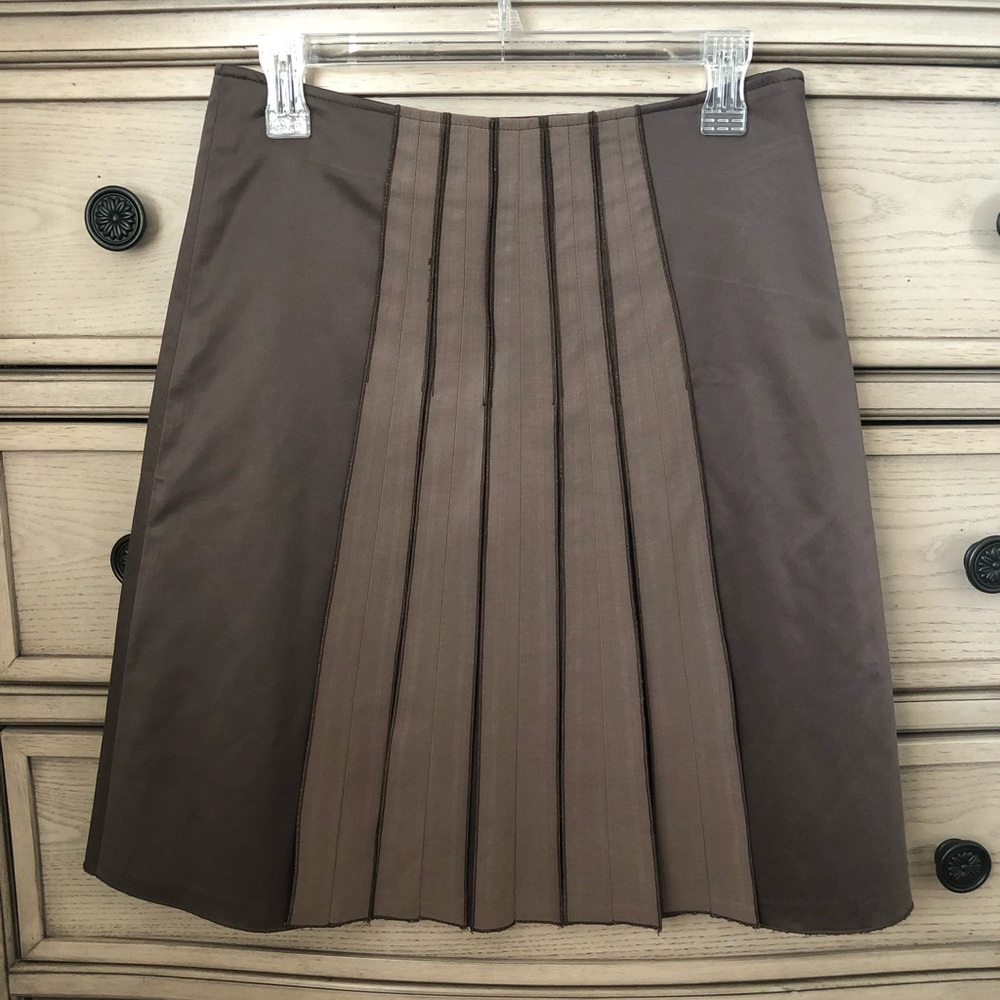 NYL skirt
